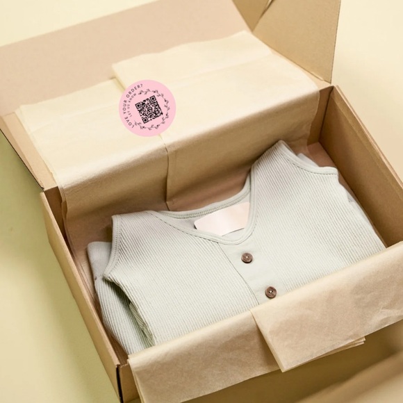 50 Personalized QR Code Stickers For Small Business & Resellers - Picture 3 of 5